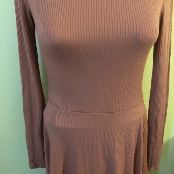 Forever 21 Dress - Picture 4 of 9